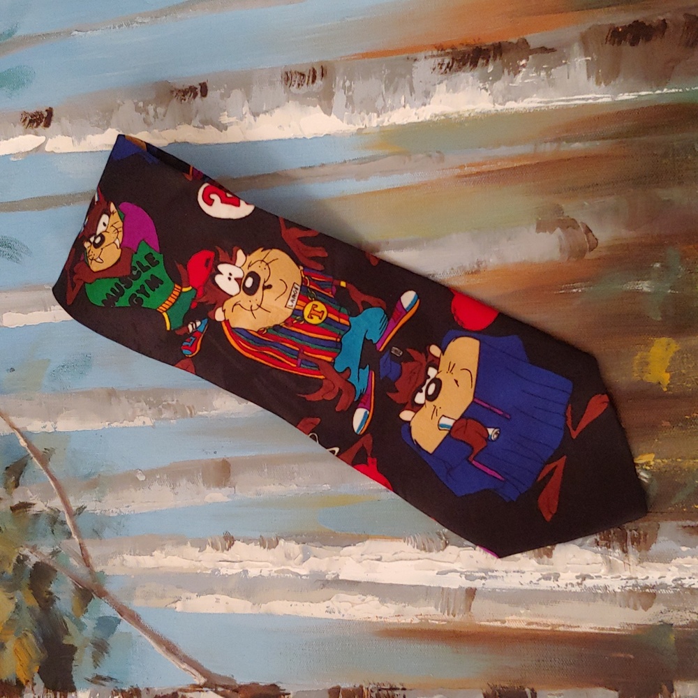 Vtg 1993 Looney Tunes Mania Tie